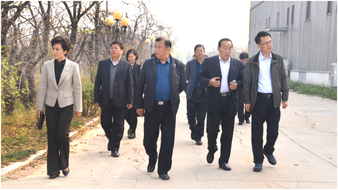 陜西省清澗縣副縣長(zhǎng)苗玉祥一行到百棗綱目參觀考察